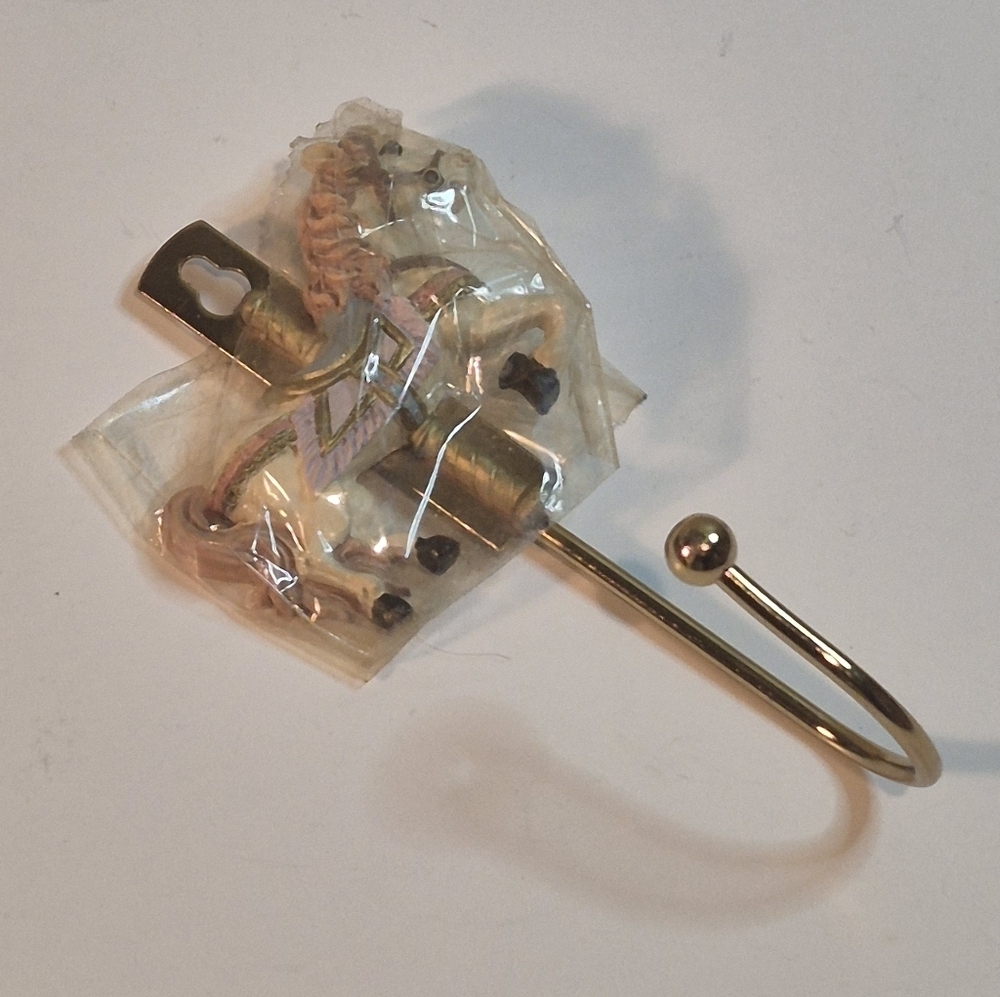 VINTAGE 1980’s Avon Collection Decorative Carousel Horse Wall Hook